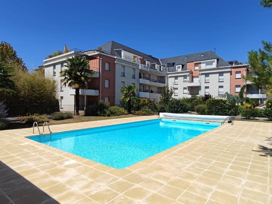 Voyage En Touraine Apartment Fondettes Exterior photo